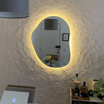 Organischer LED-Spiegel | 75 x 58 cm — SALE