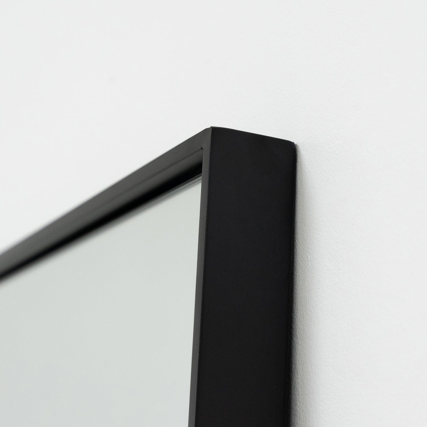 Xavril – Schwarzer, extra großer Ganzkörperspiegel aus Metall, 200 cm x 100 cm